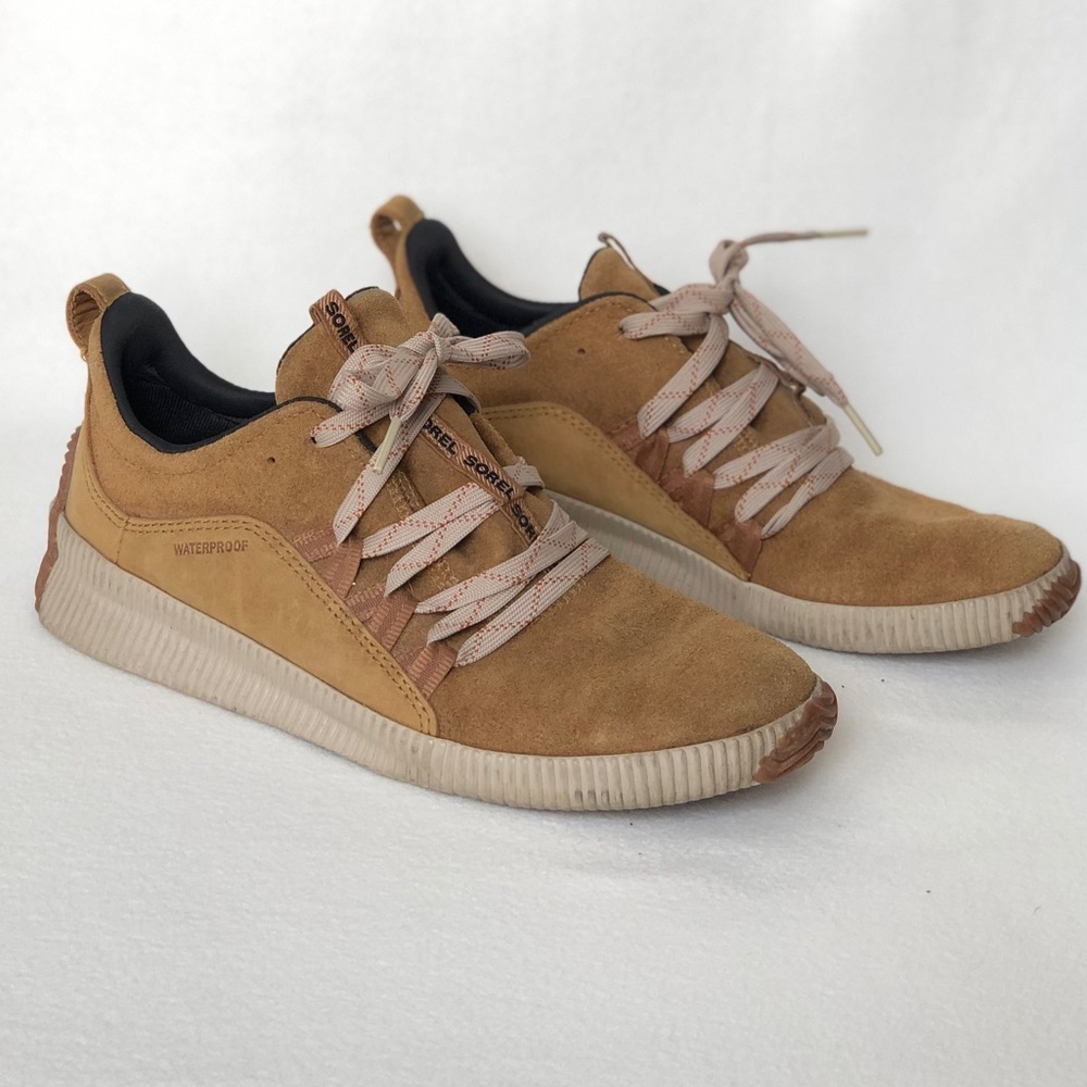 Sorel Out ‘N About Plus waterproof low top sneakers -women’s size 7.5 -tan/brown - Picture 9 of 9